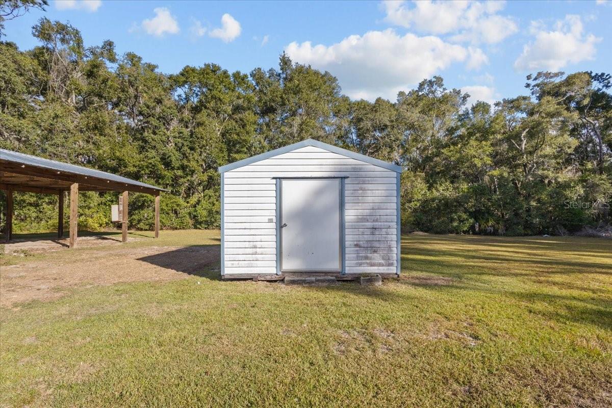 Image 28 of 38 For 9051 125th Lane