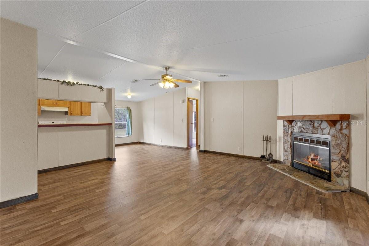 Image 3 of 38 For 9051 125th Lane