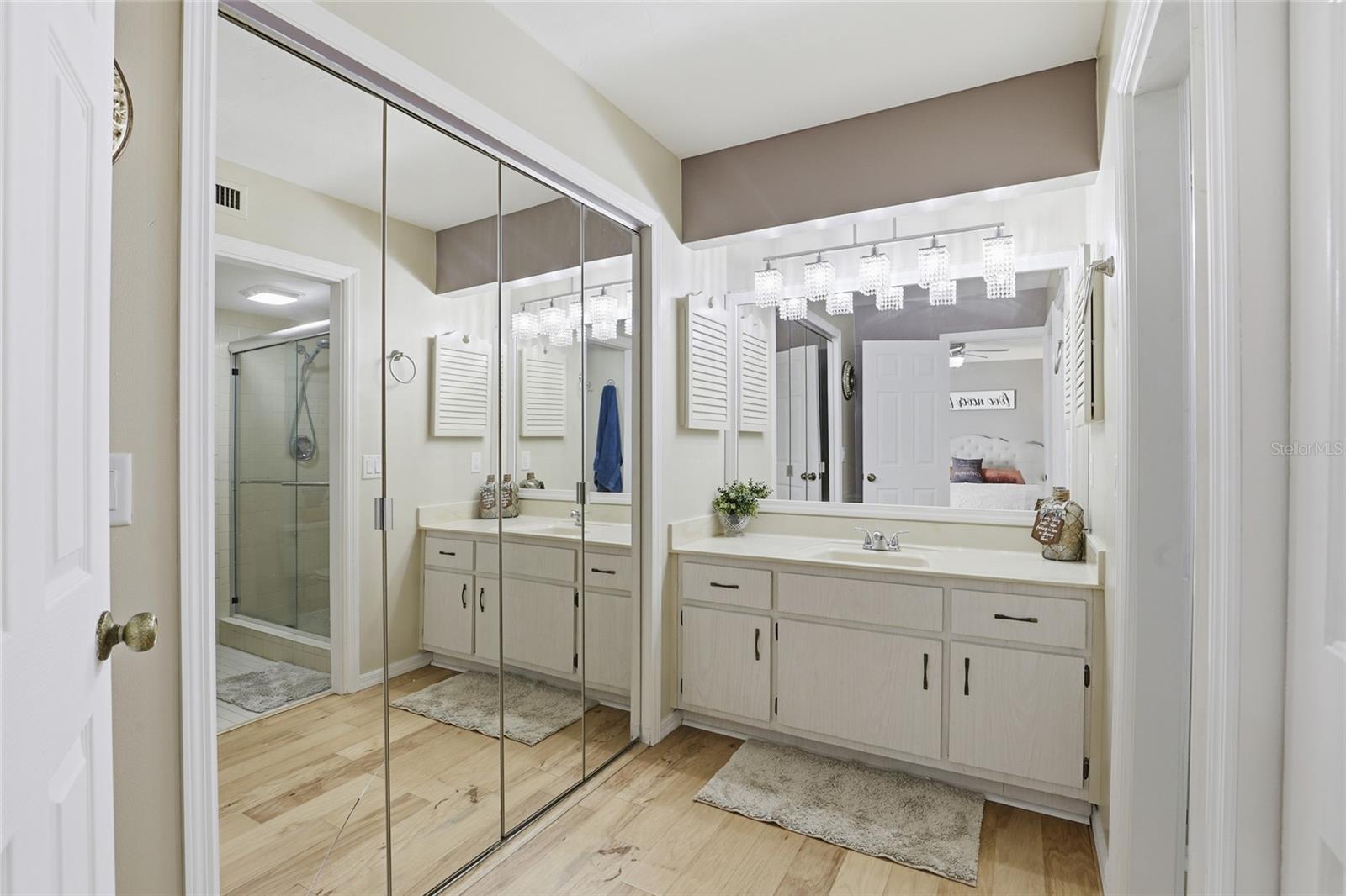 Image 13 of 38 For 3806 17th Street