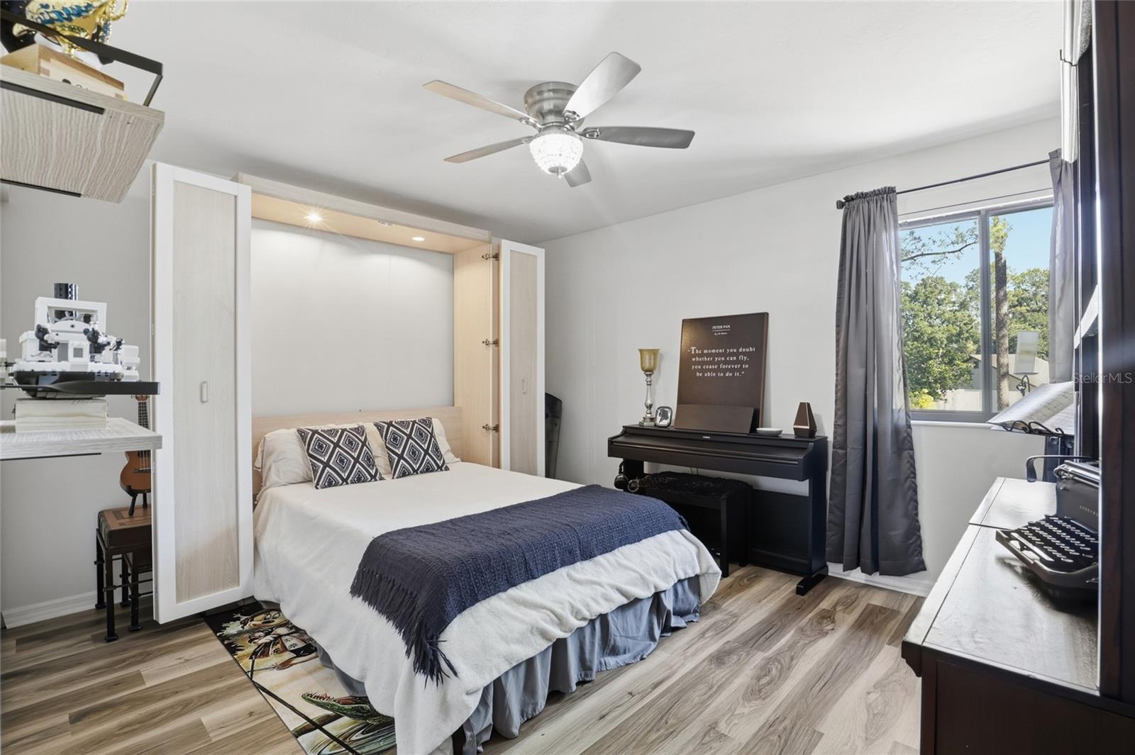 Image 17 of 38 For 3806 17th Street