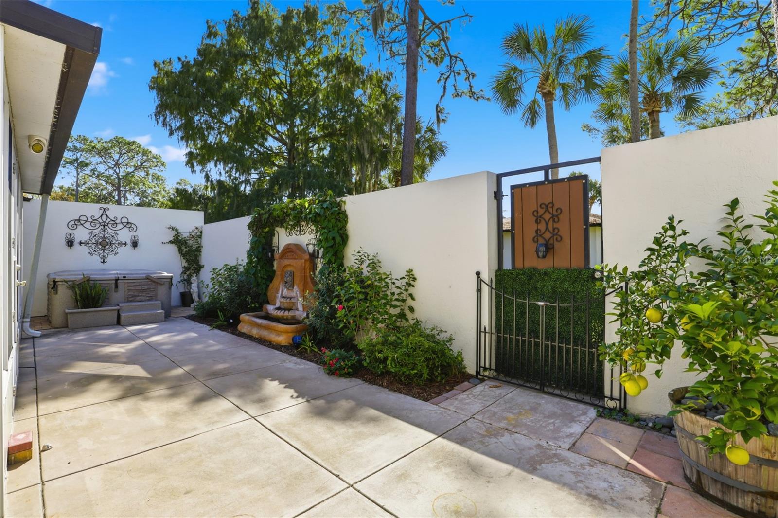 Image 25 of 38 For 3806 17th Street