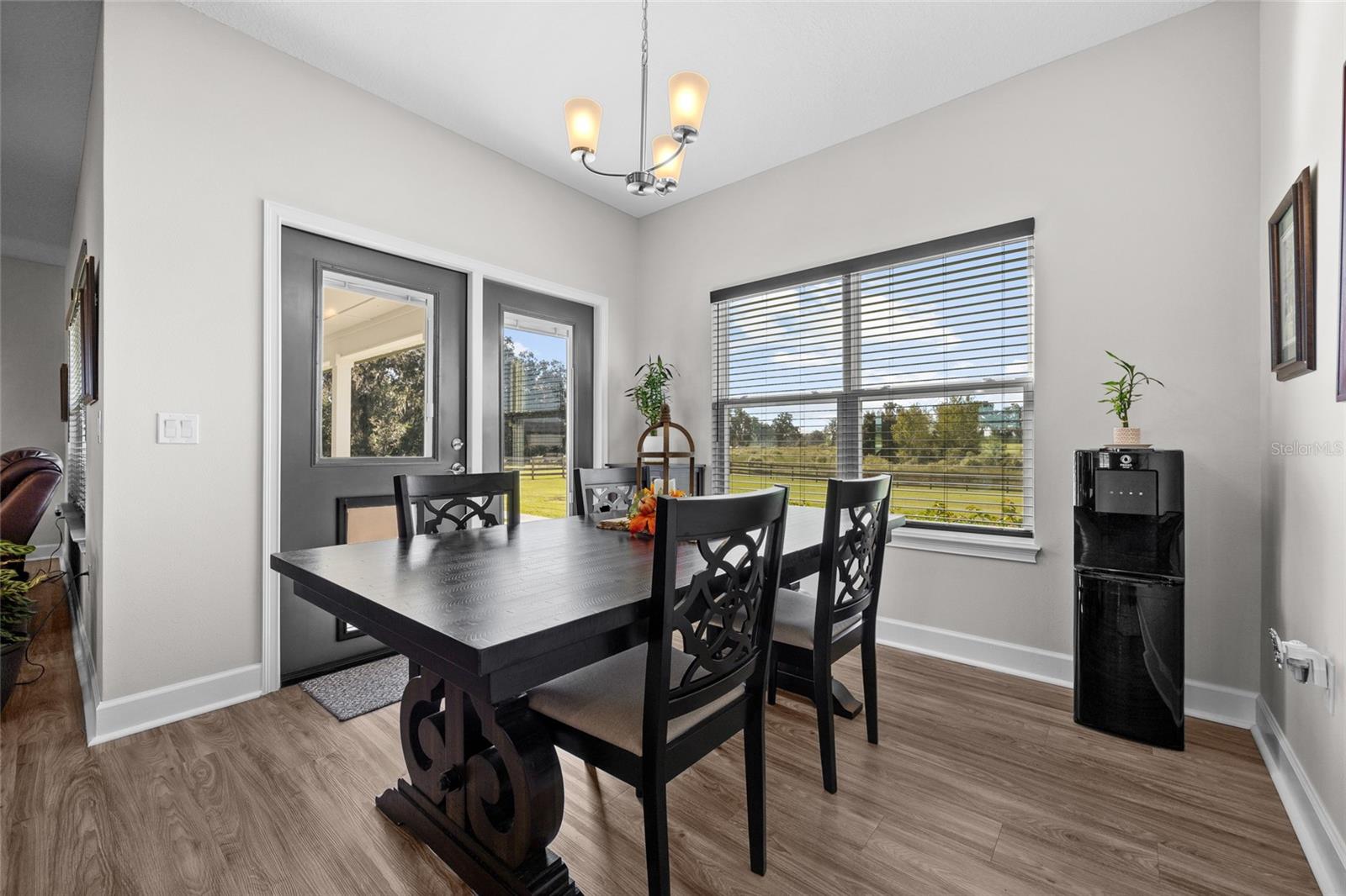 Image 13 of 39 For 10172 98th Path