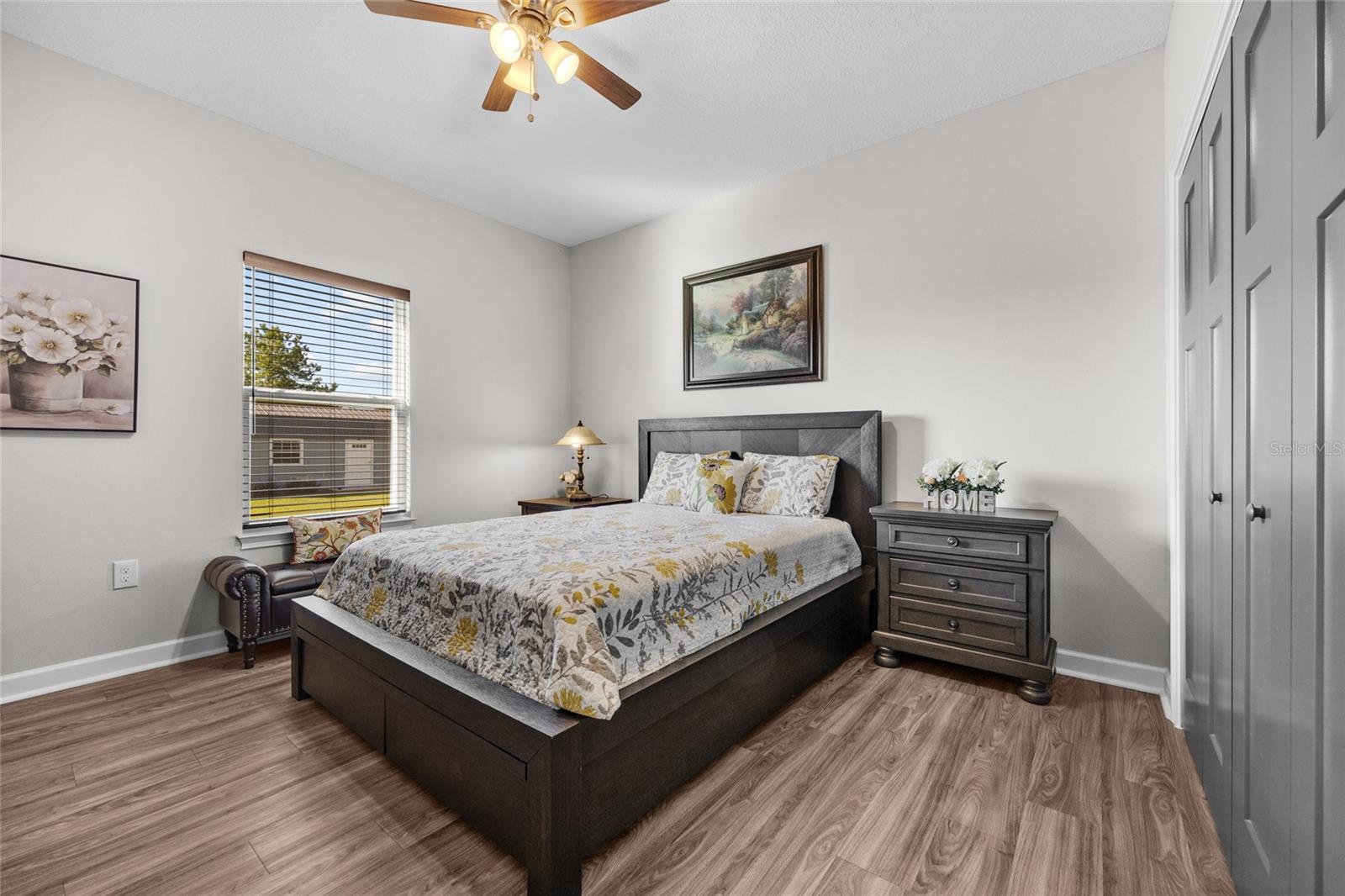 Image 21 of 39 For 10172 98th Path