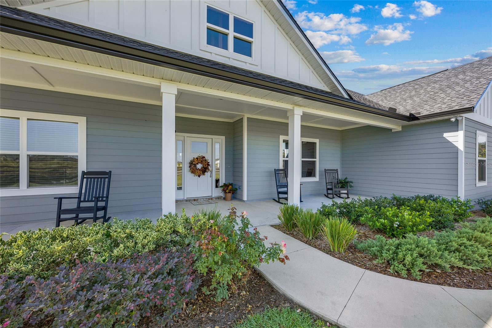 Image 3 of 39 For 10172 98th Path