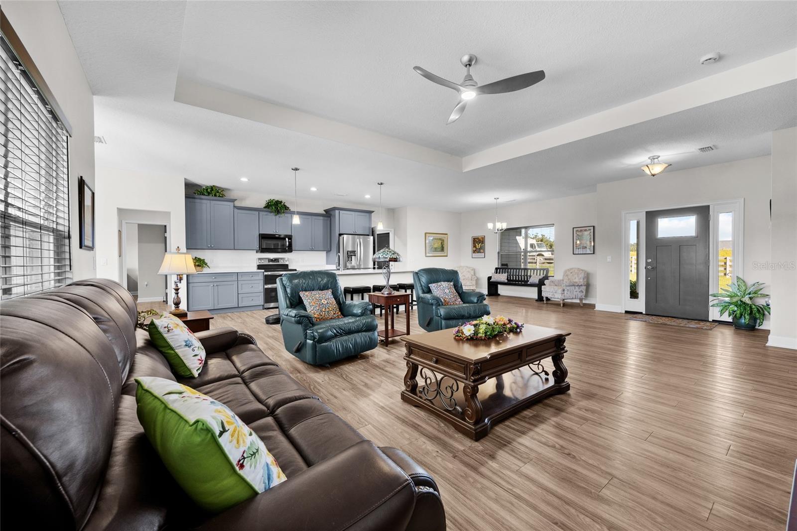 Image 8 of 39 For 10172 98th Path