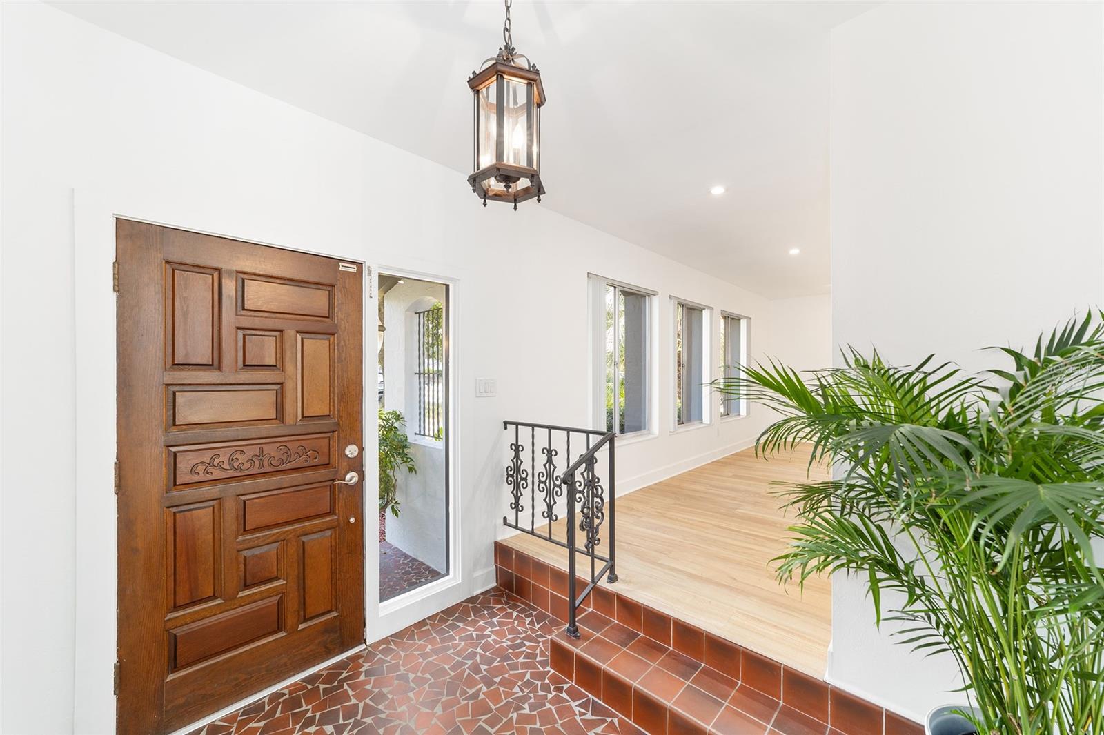 Image 11 of 43 For 4401 13th Avenue