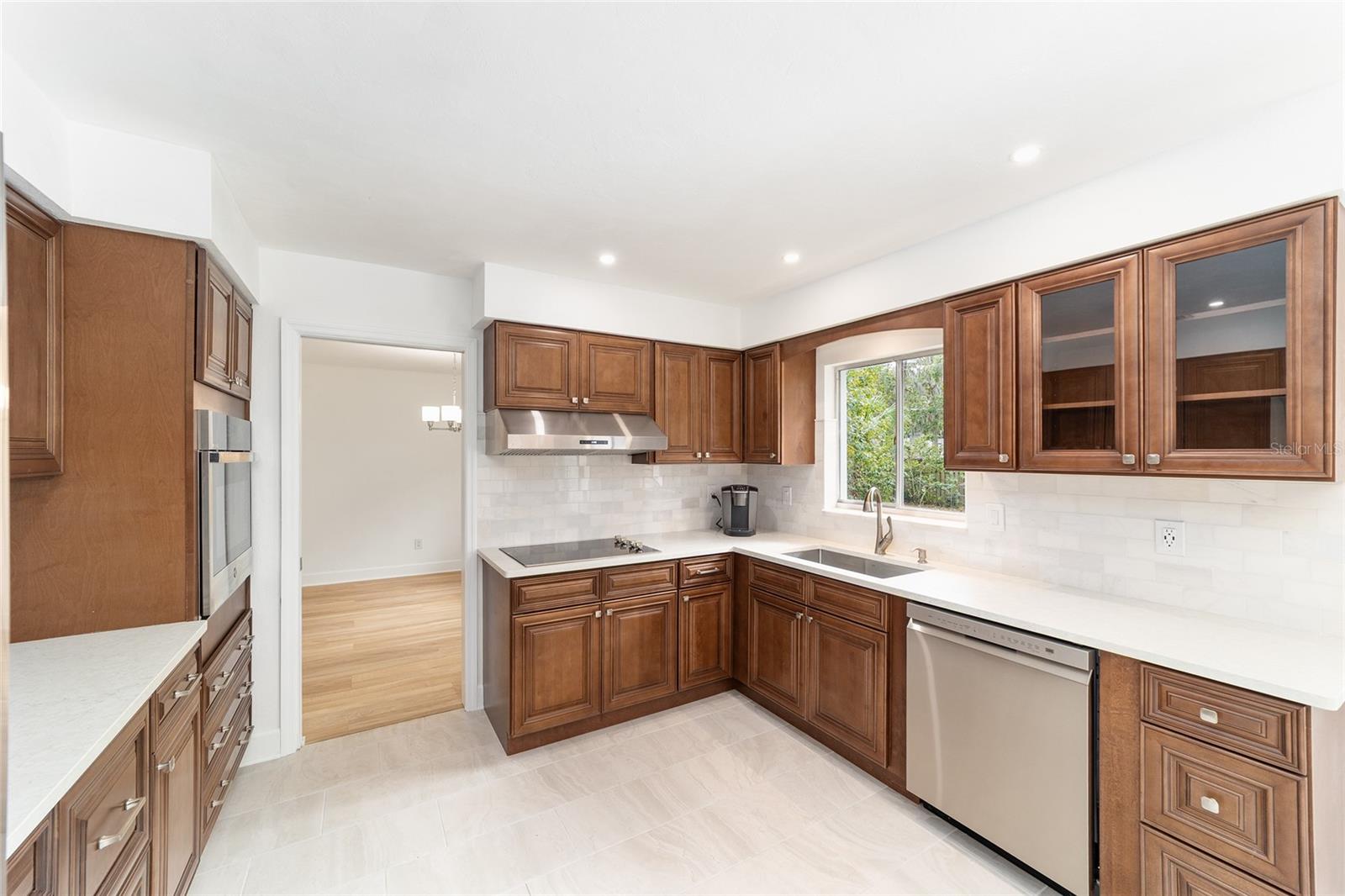 Image 20 of 43 For 4401 13th Avenue