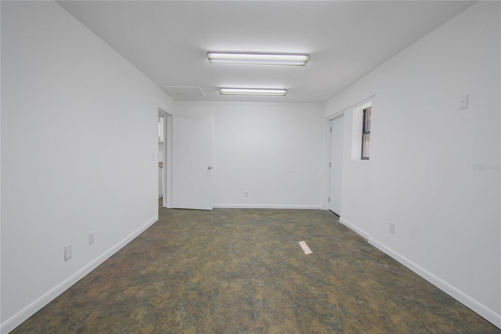 Image 15 of 29 For 1873 Everlee Road