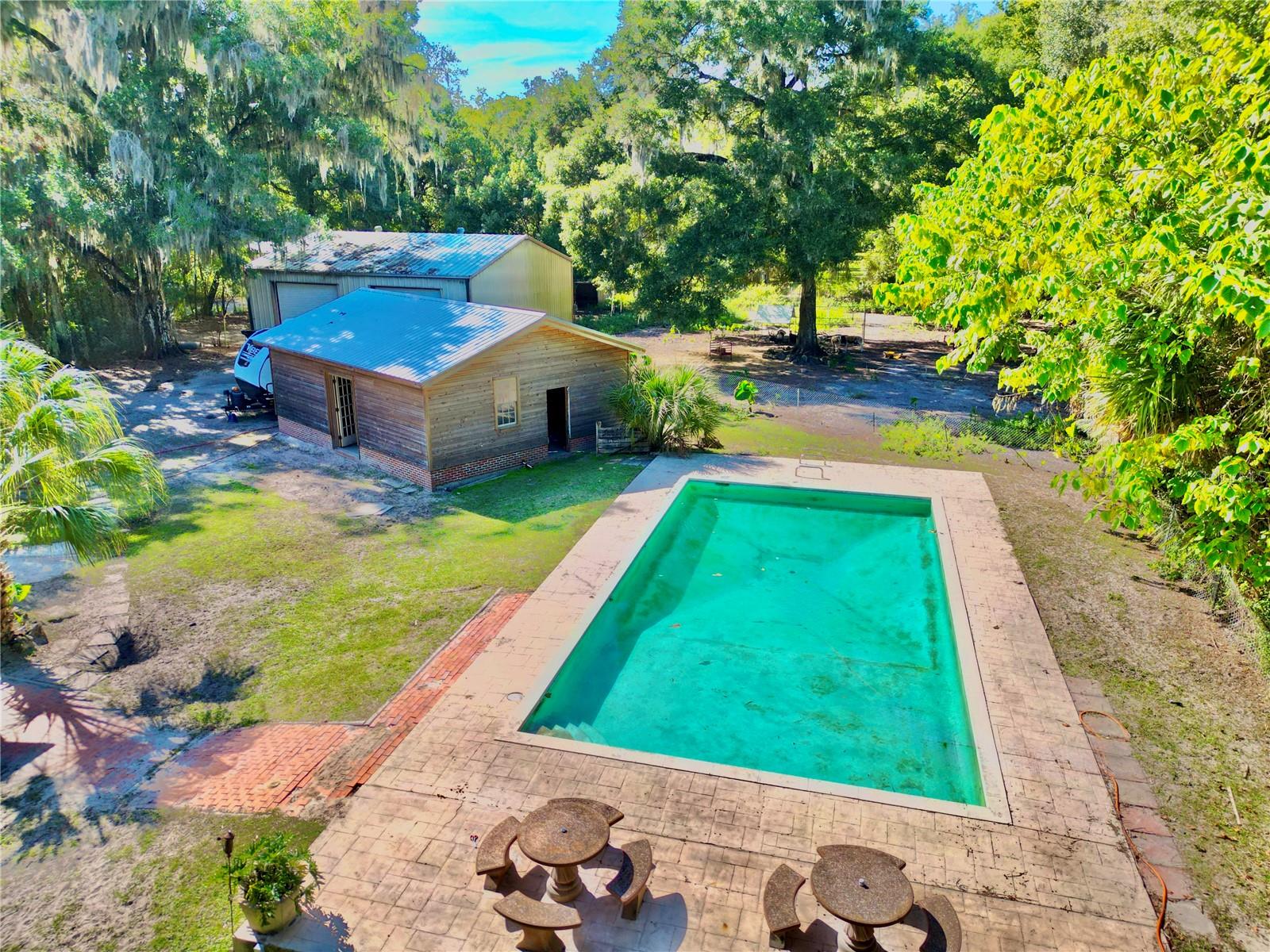 Image 41 of 57 For 5710 Trout Street