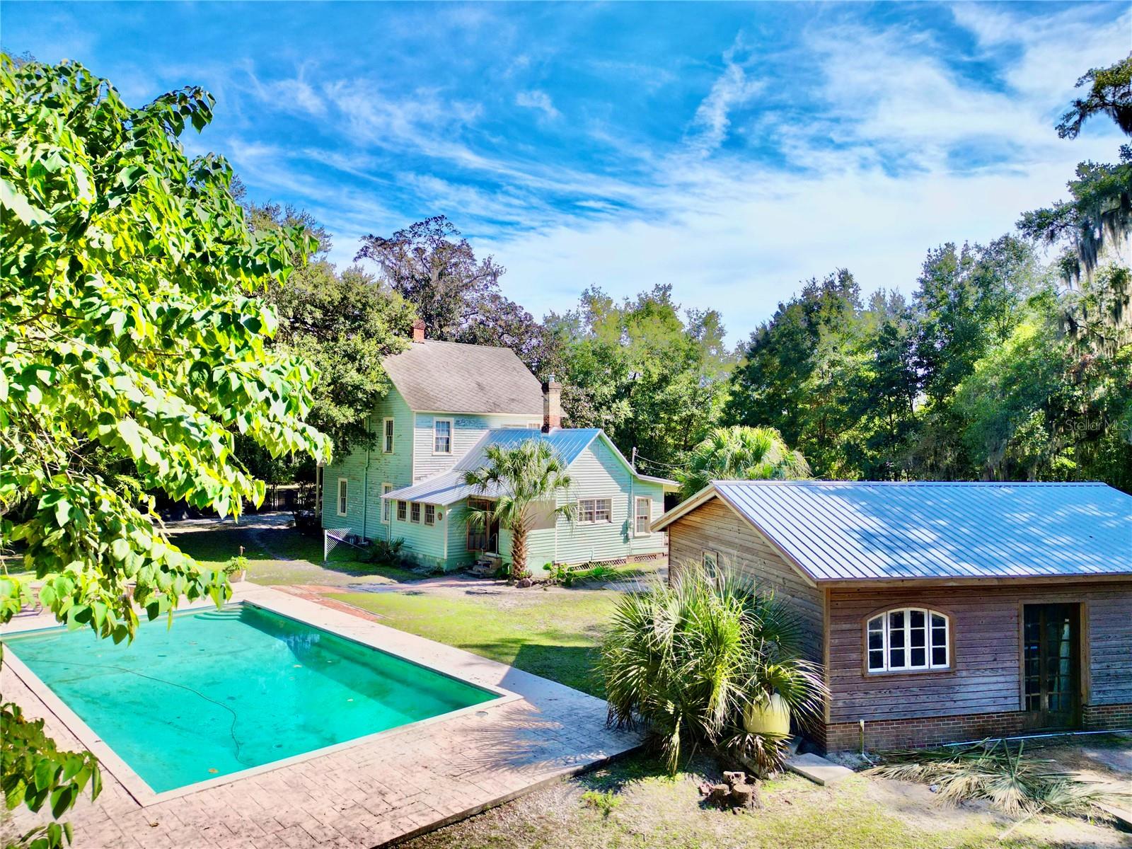 Image 42 of 57 For 5710 Trout Street