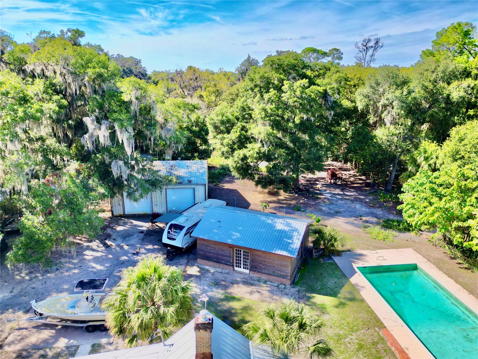 Image 44 of 57 For 5710 Trout Street