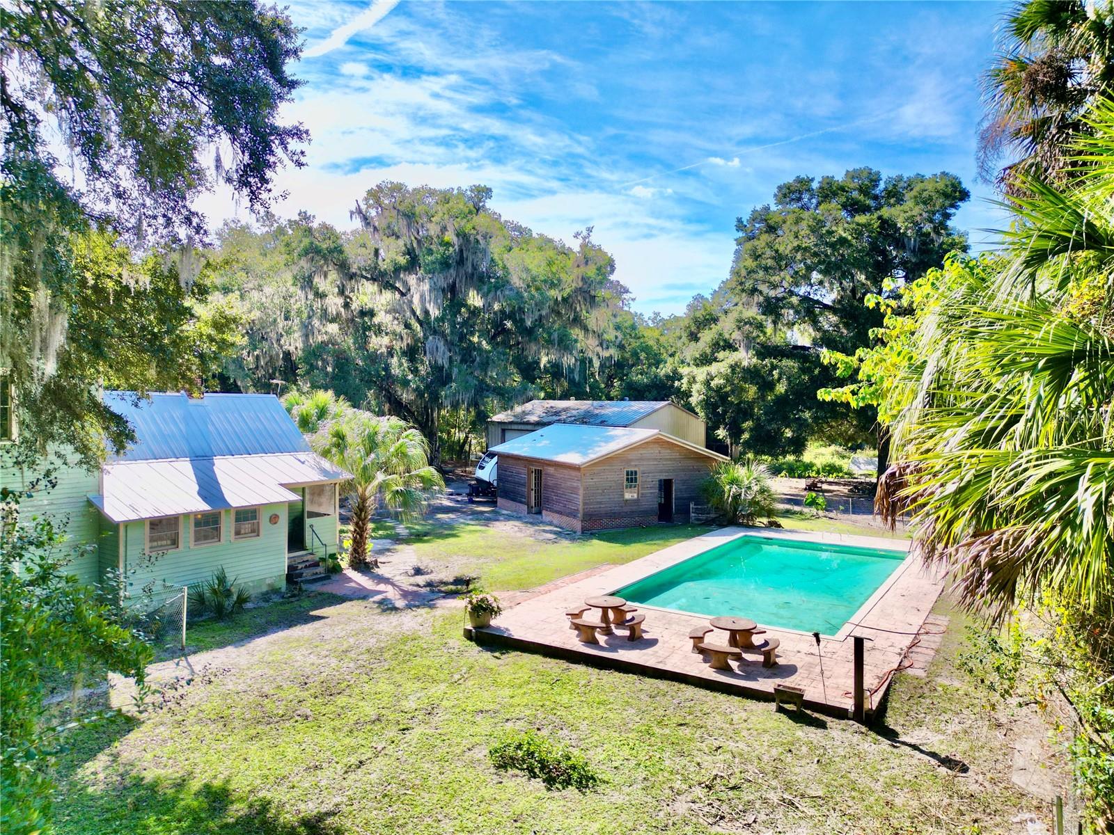 Image 49 of 57 For 5710 Trout Street