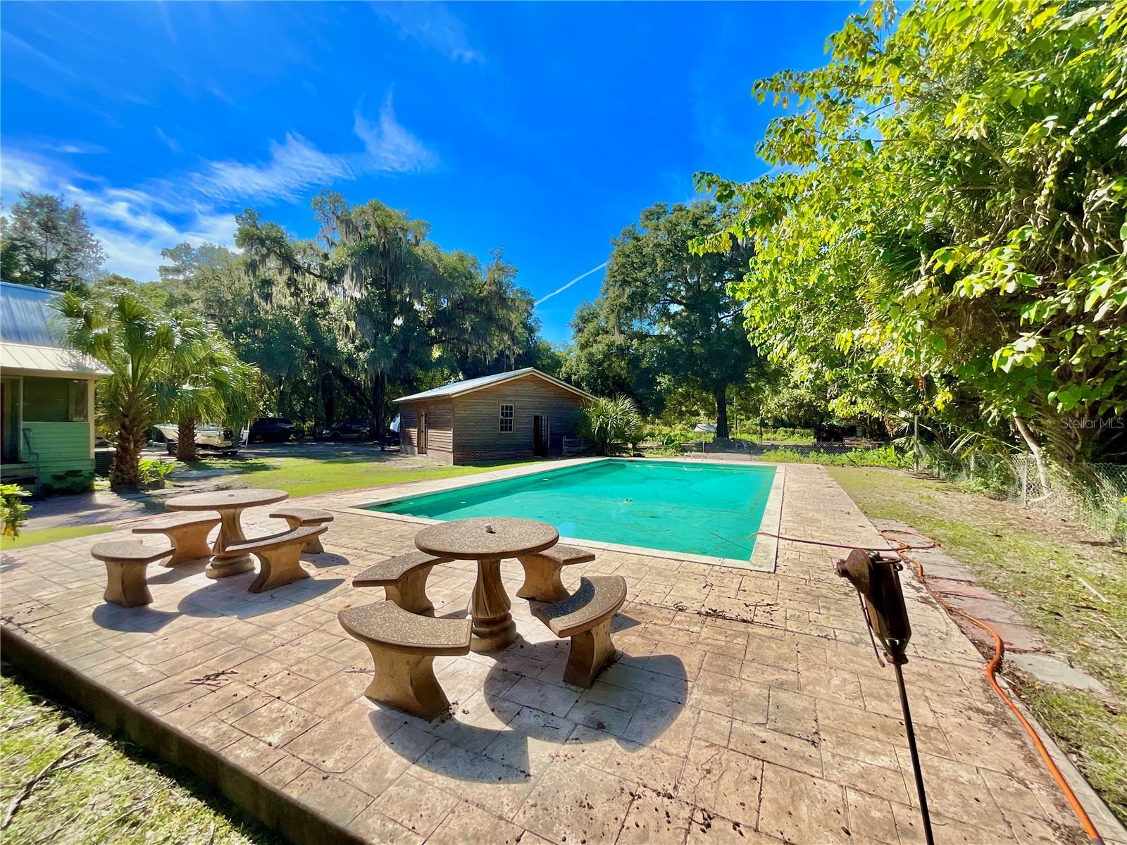 Image 6 of 57 For 5710 Trout Street