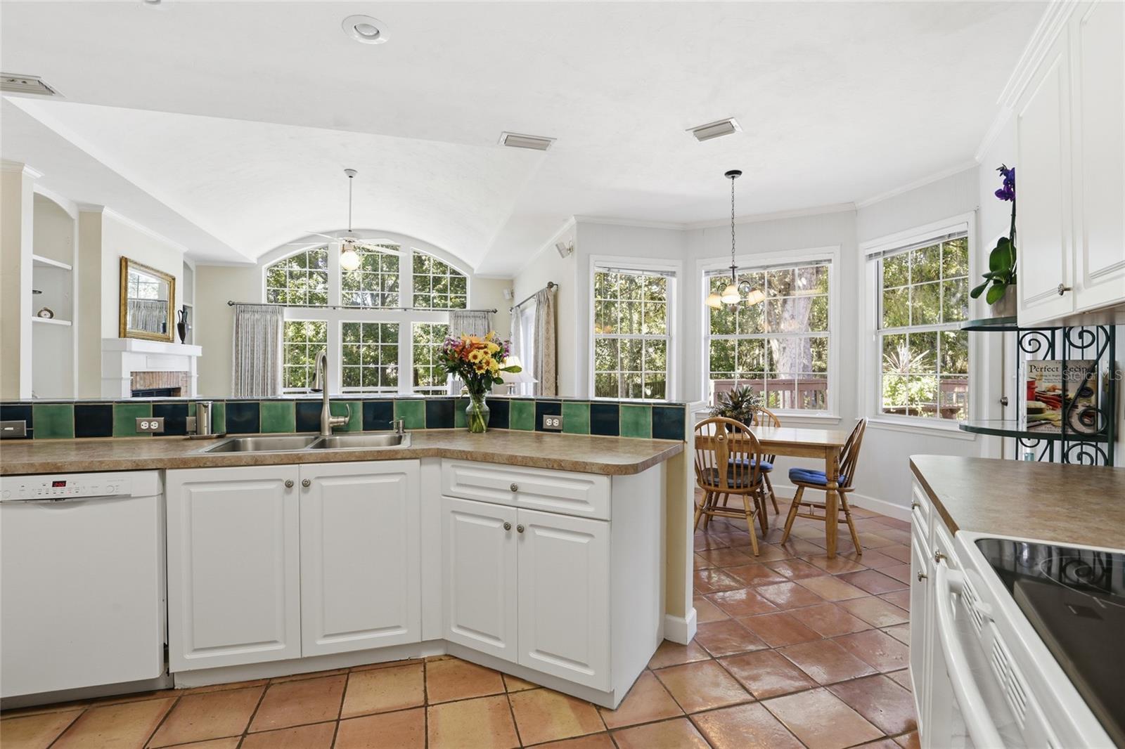 Image 14 of 43 For 7708 51st Drive