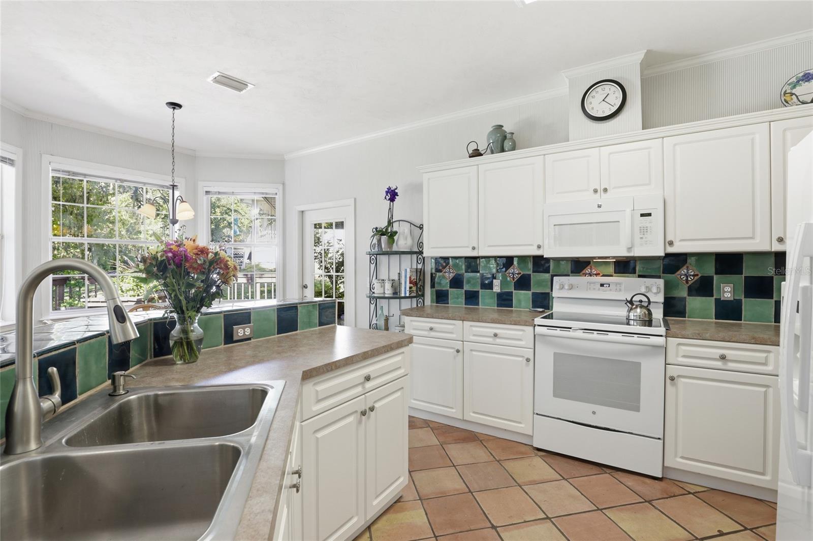 Image 15 of 43 For 7708 51st Drive