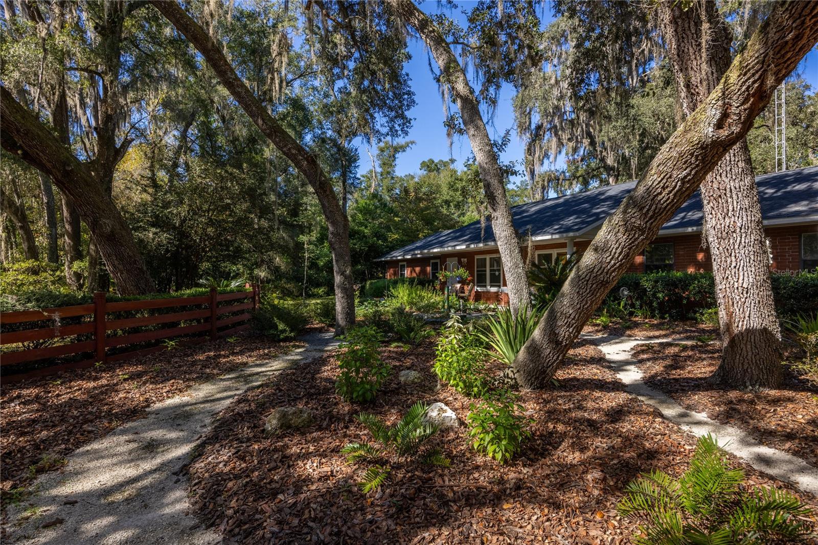 Image 33 of 44 For 11440 Archer Road