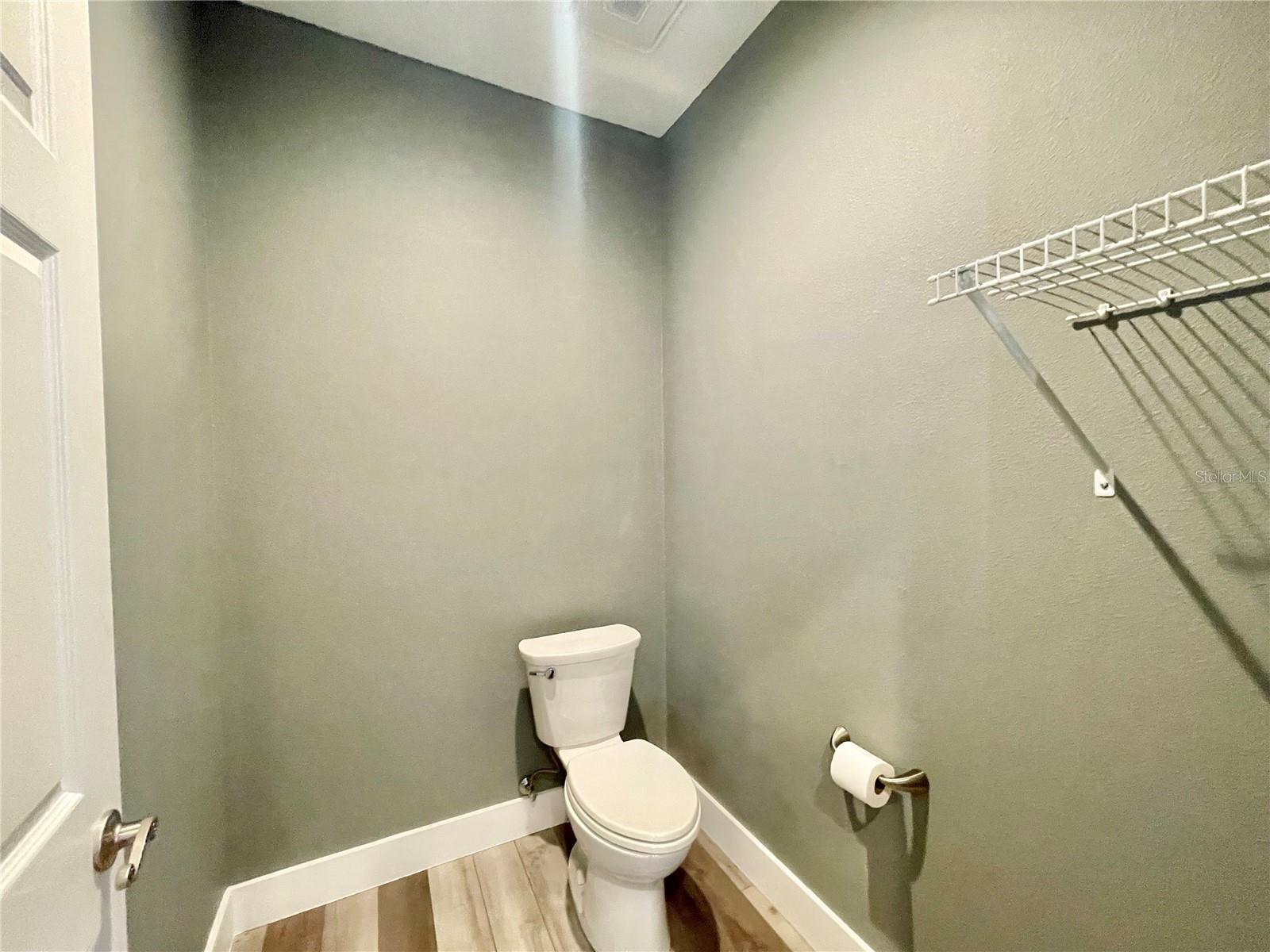 Image 19 of 56 For 10620 10th Terrace