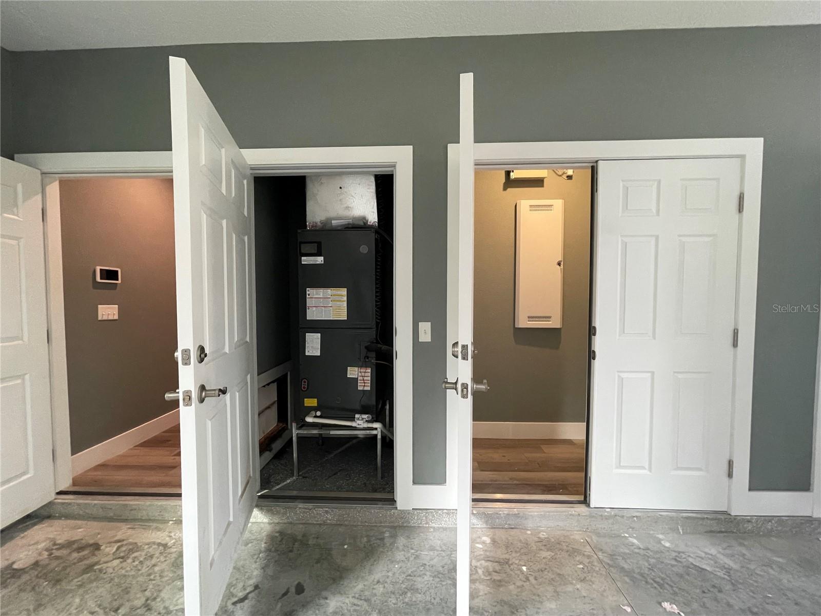 Image 41 of 56 For 10620 10th Terrace