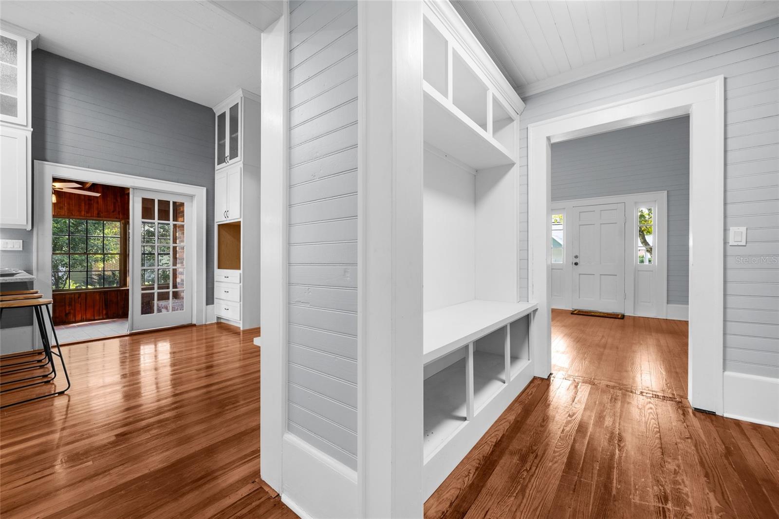 Image 13 of 39 For 18406 High Springs Main Street