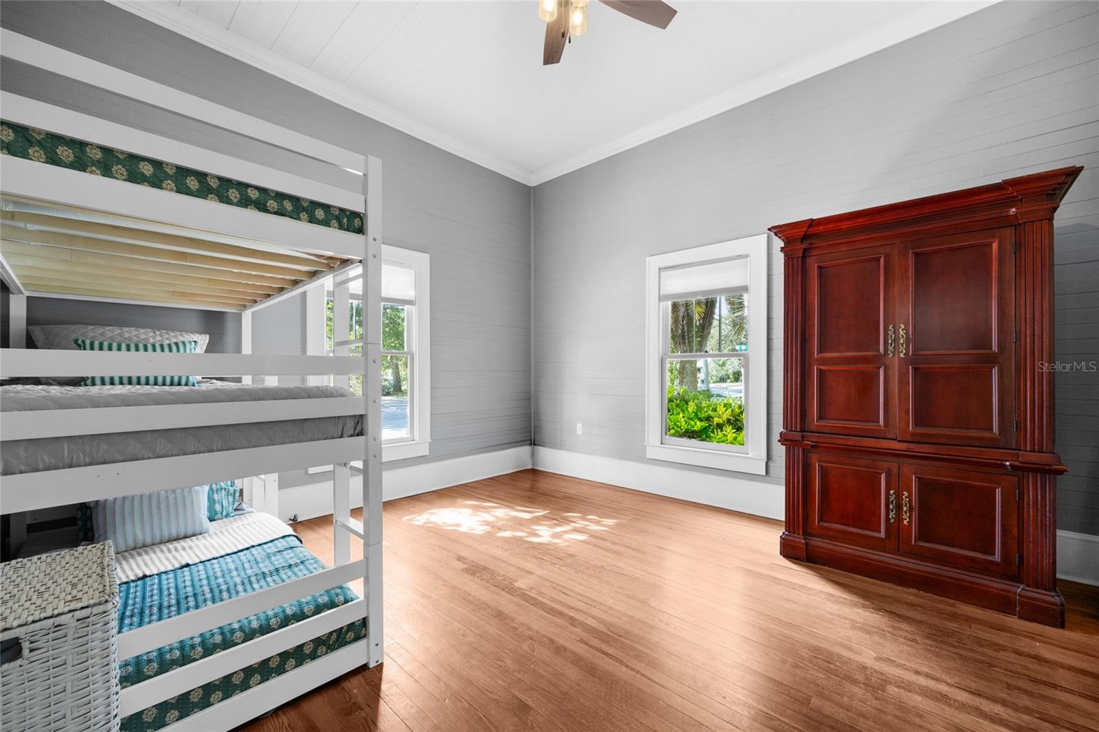 Image 14 of 39 For 18406 High Springs Main Street