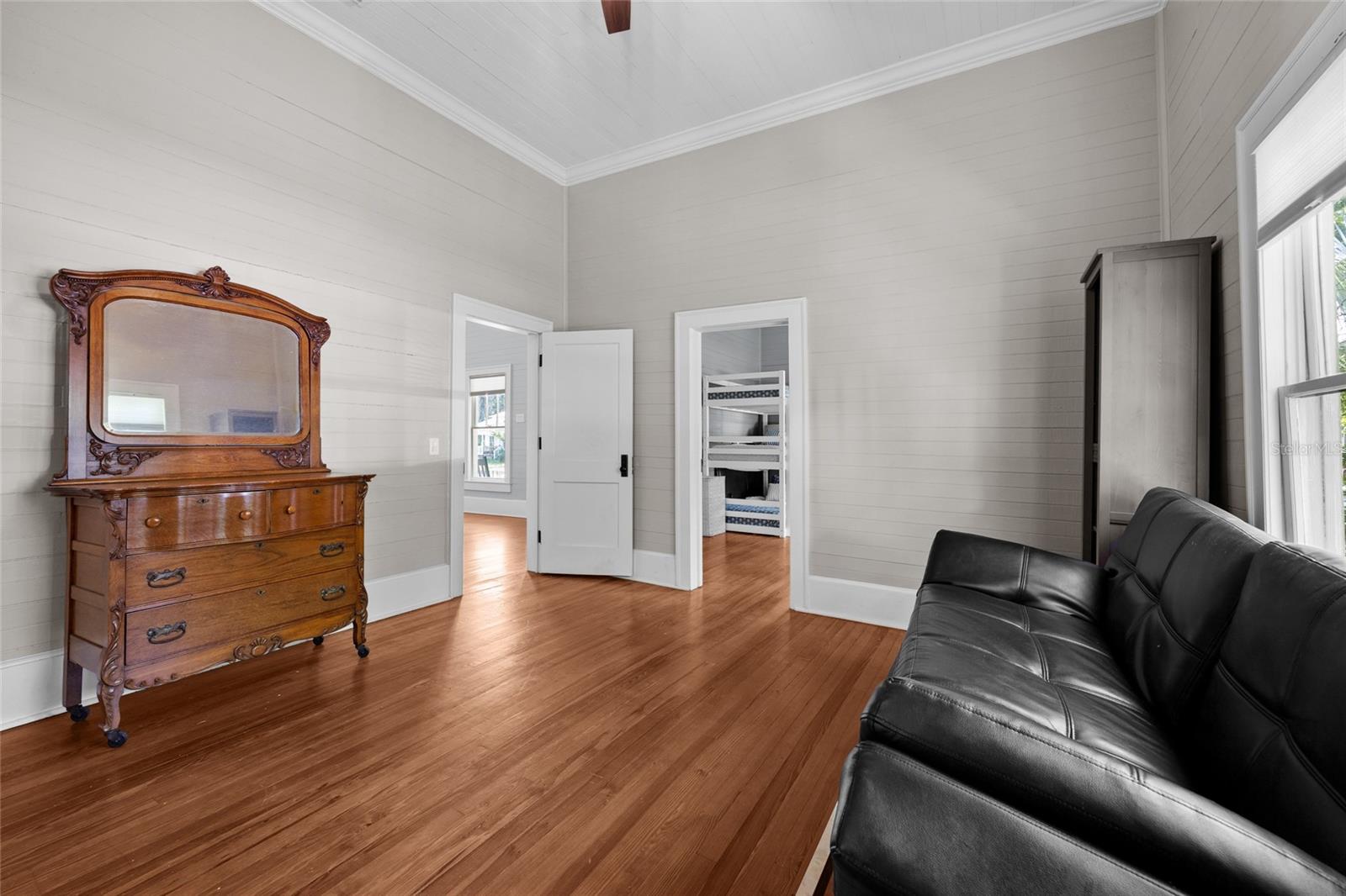 Image 17 of 39 For 18406 High Springs Main Street