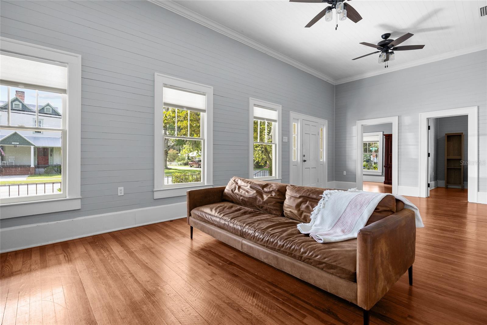 Image 4 of 39 For 18406 High Springs Main Street