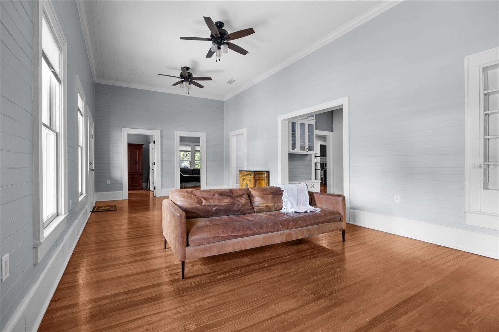 Image 7 of 39 For 18406 High Springs Main Street