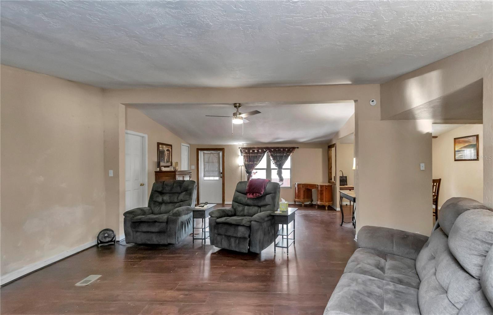 Image 12 of 49 For 14113 201st Terrace