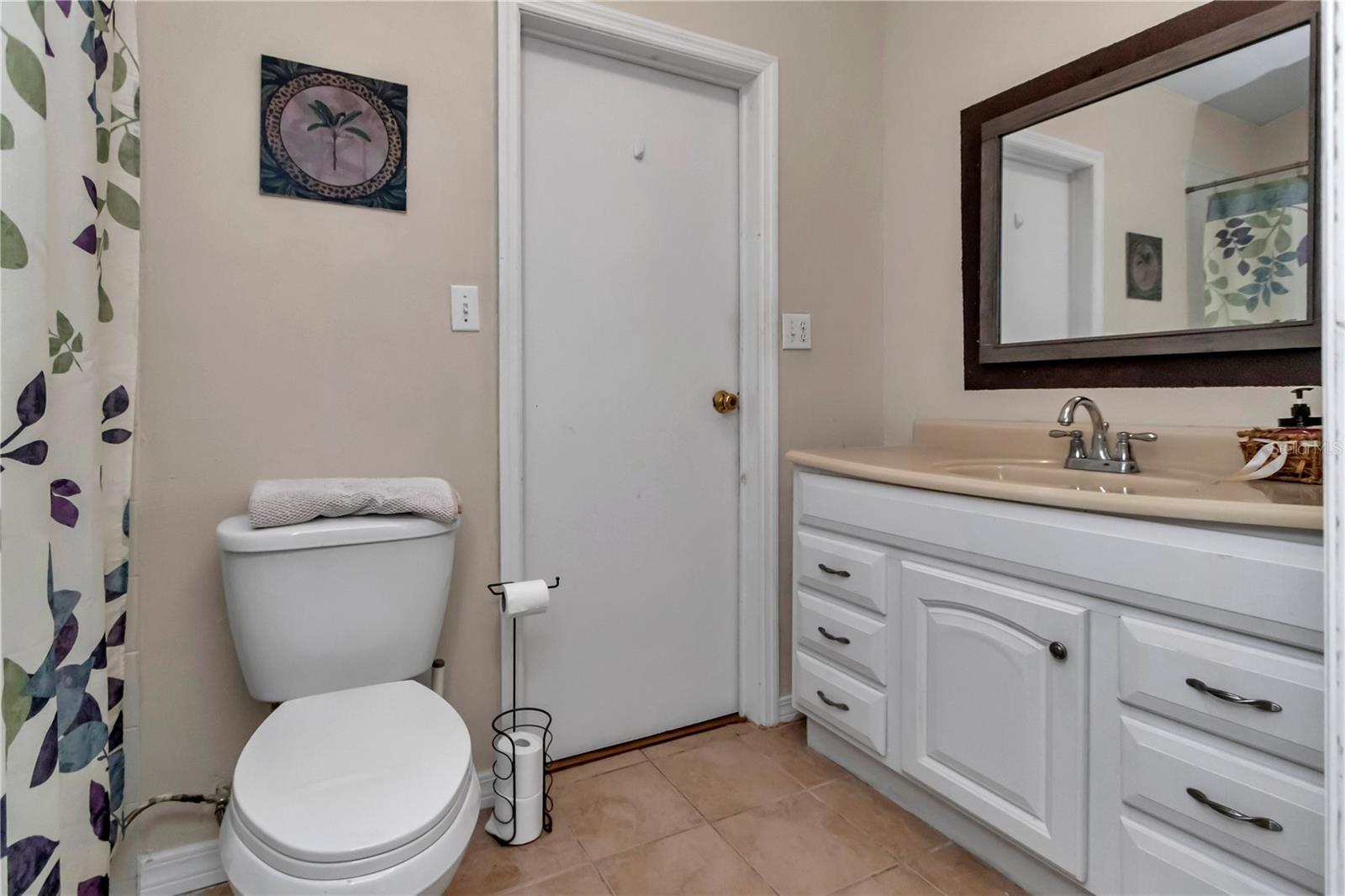 Image 27 of 49 For 14113 201st Terrace