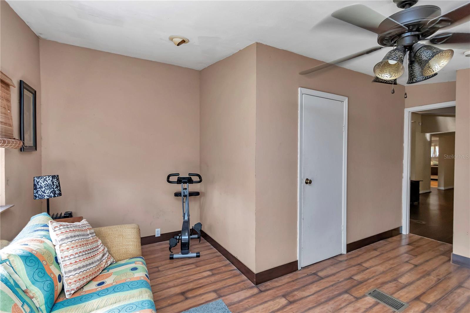 Image 30 of 49 For 14113 201st Terrace