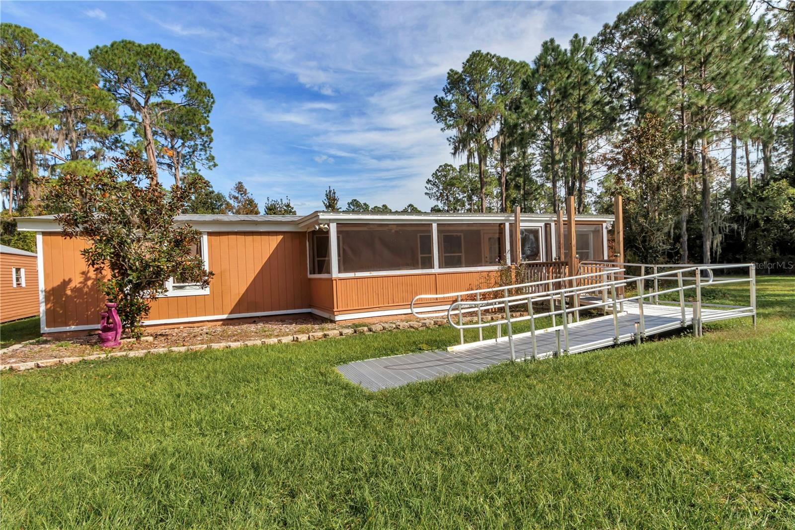 Image 5 of 49 For 14113 201st Terrace