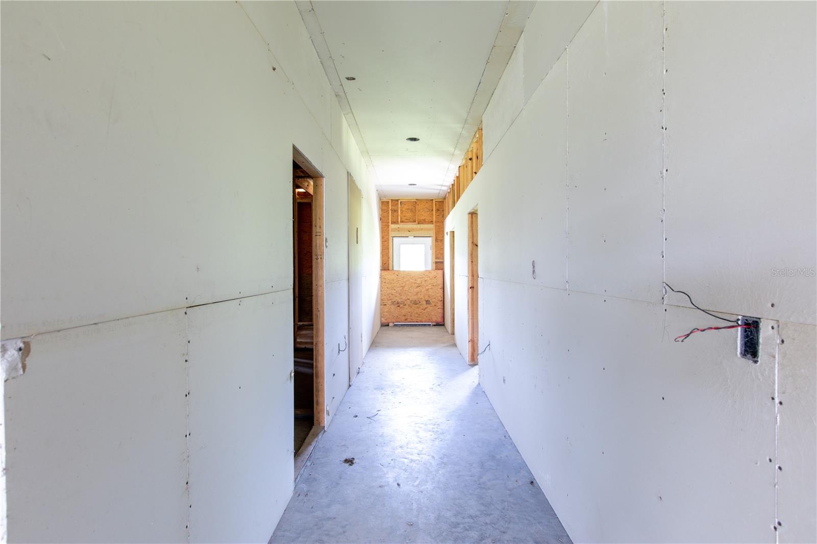 Image 13 of 21 For 9422 State Road 121