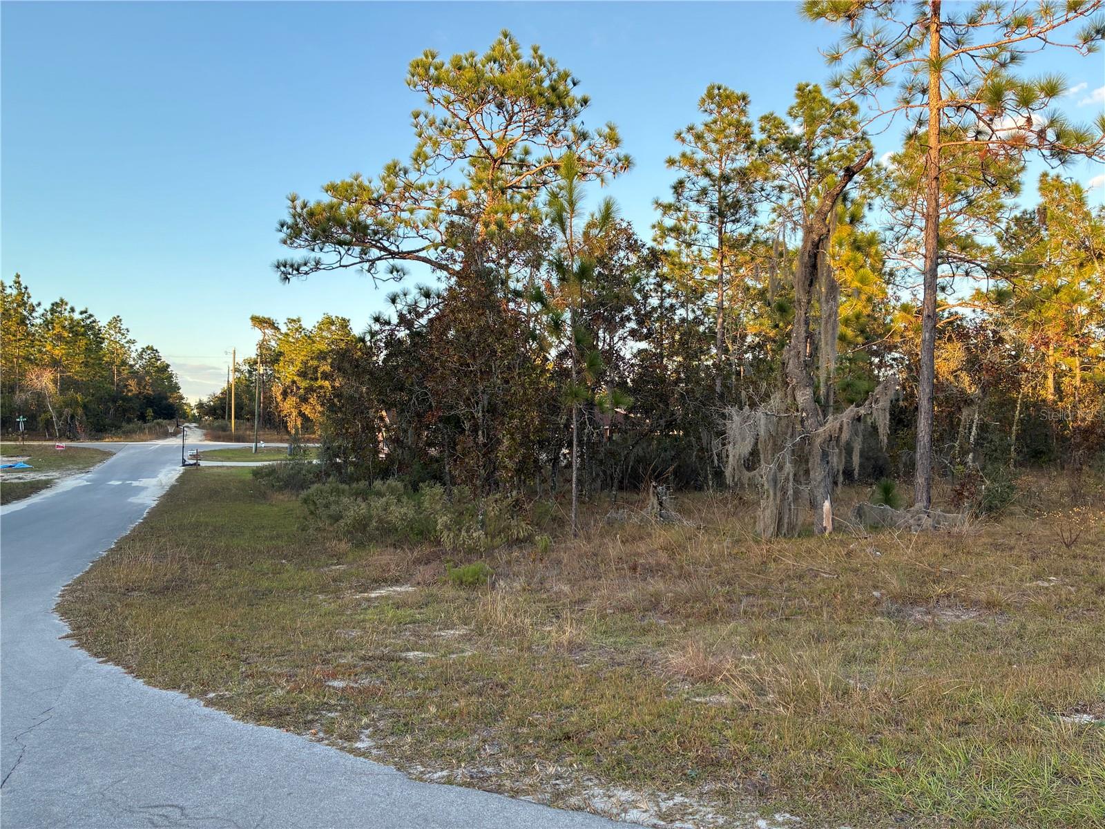 Image 7 of 8 For 00 9th Street