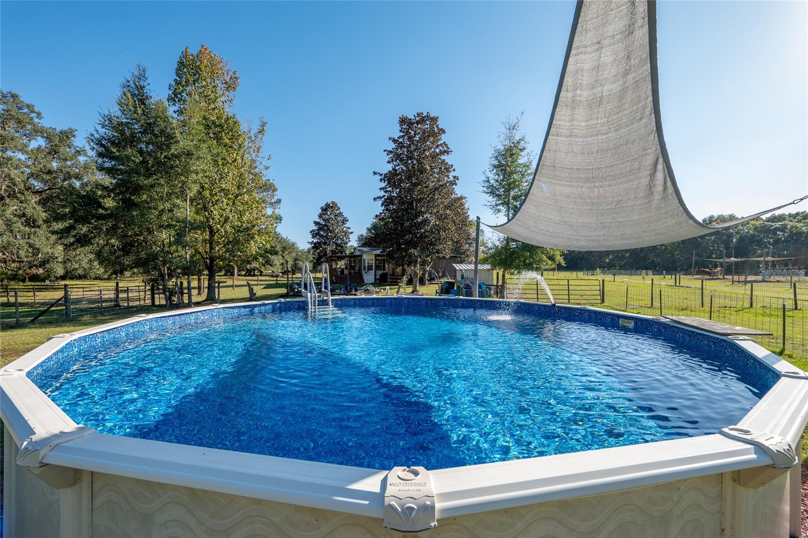 Image 40 of 57 For 760 Barney Street