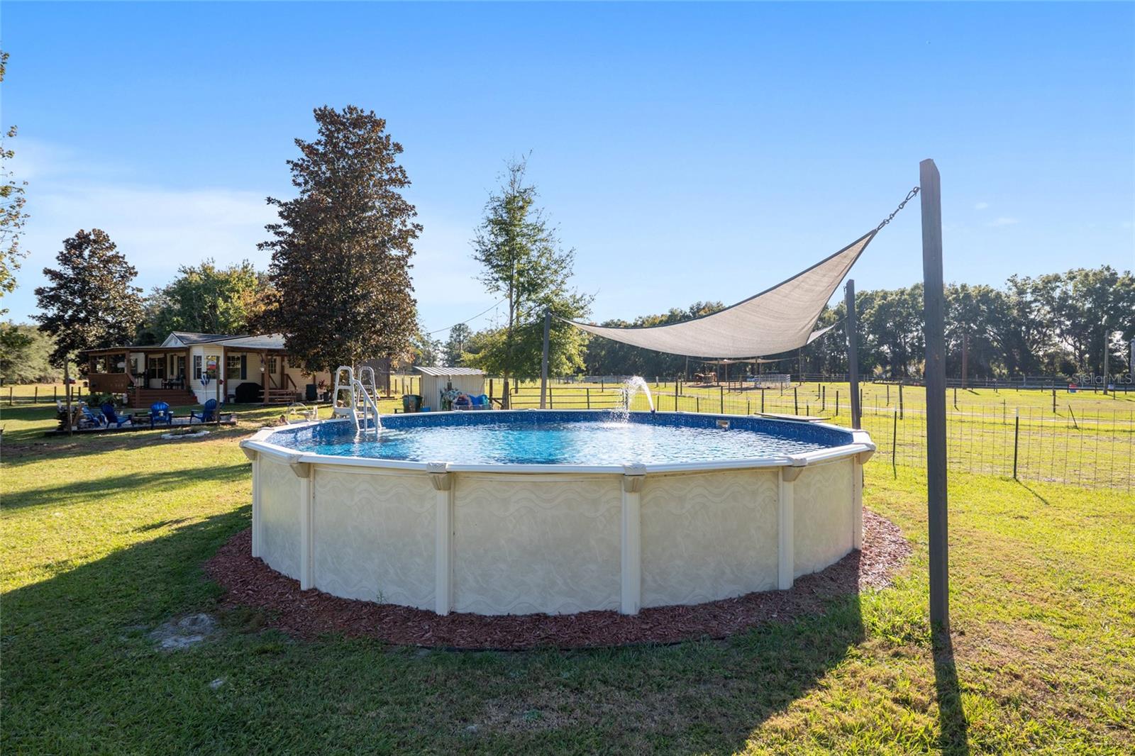 Image 41 of 57 For 760 Barney Street