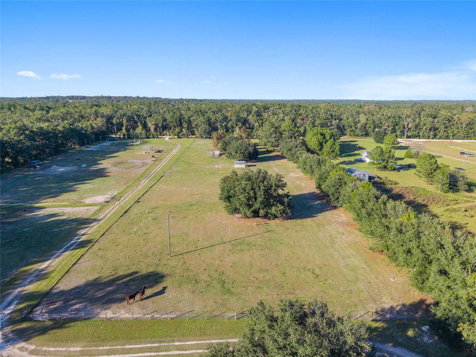 Image 56 of 57 For 760 Barney Street