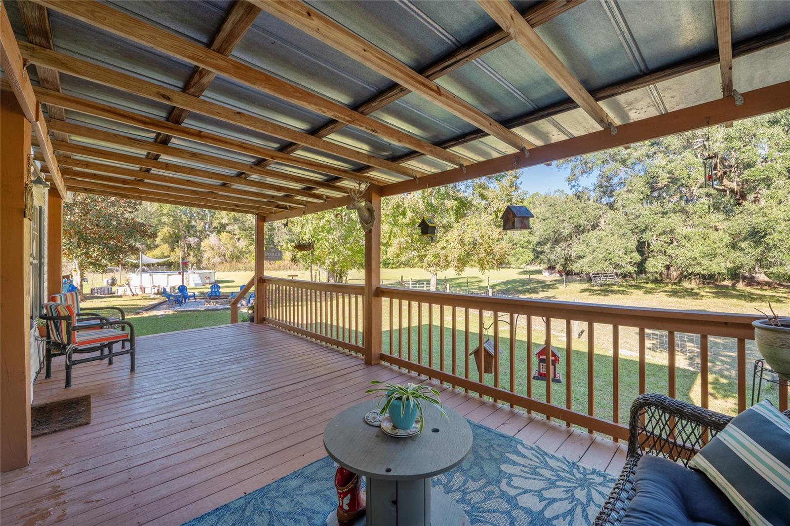 Image 8 of 57 For 760 Barney Street