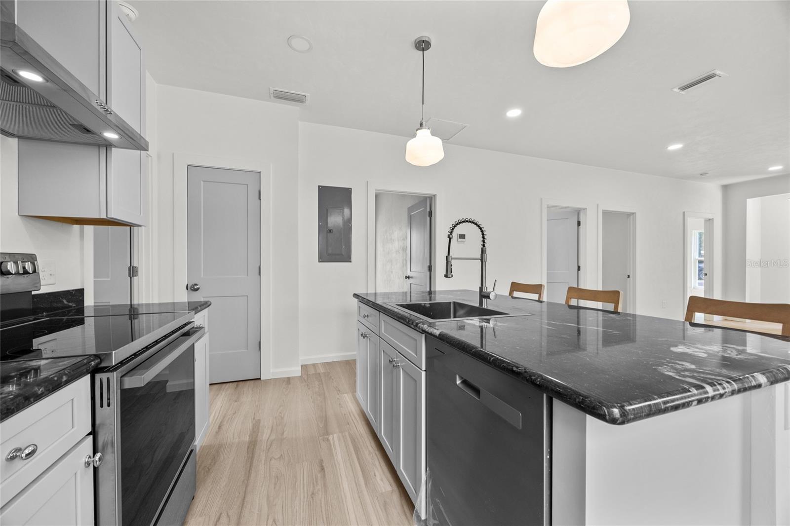 Image 12 of 25 For 26528 2nd Avenue