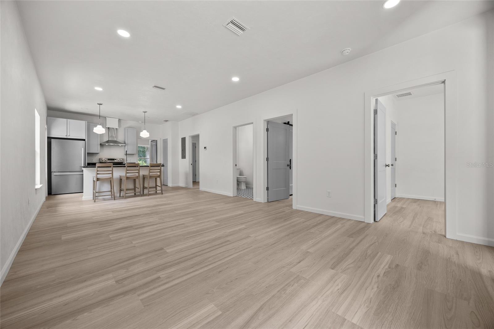 Image 5 of 25 For 26528 2nd Avenue