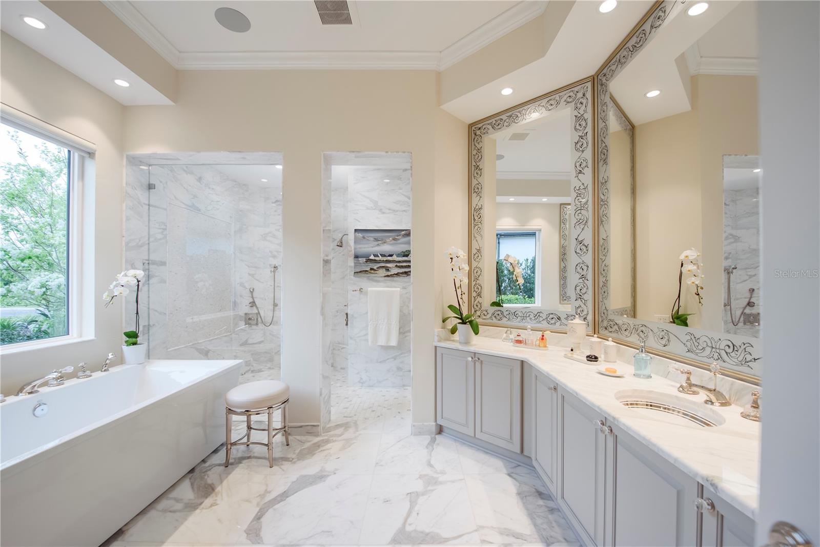 Image 24 of 100 For 3841 69th Avenue