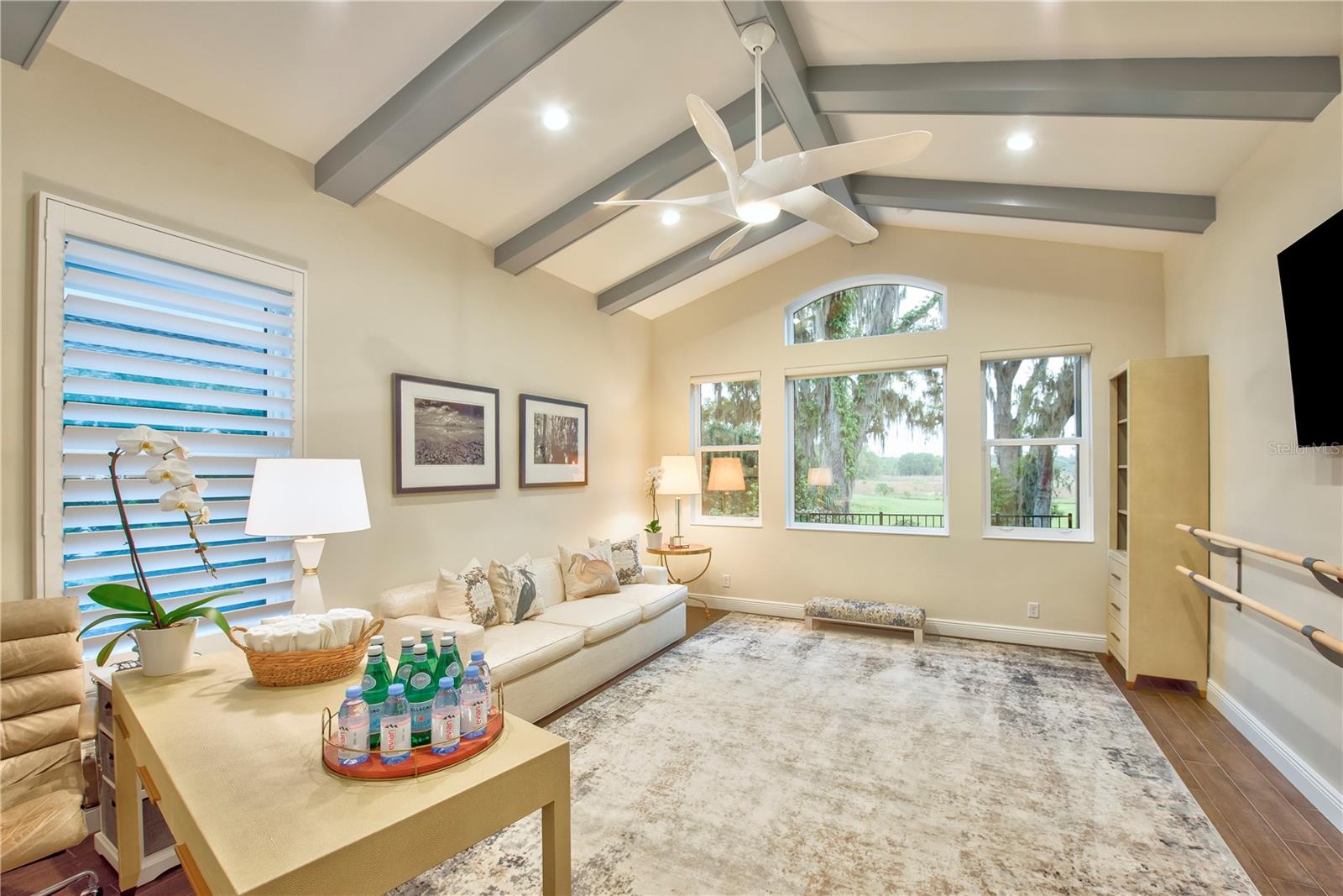 Image 26 of 100 For 3841 69th Avenue