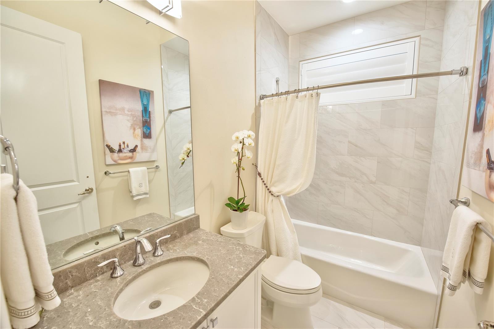 Image 27 of 100 For 3841 69th Avenue