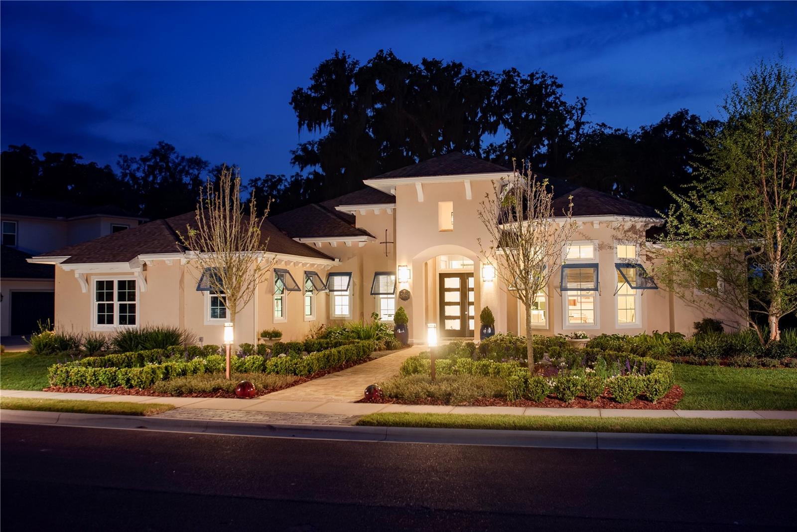 Image 3 of 100 For 3841 69th Avenue