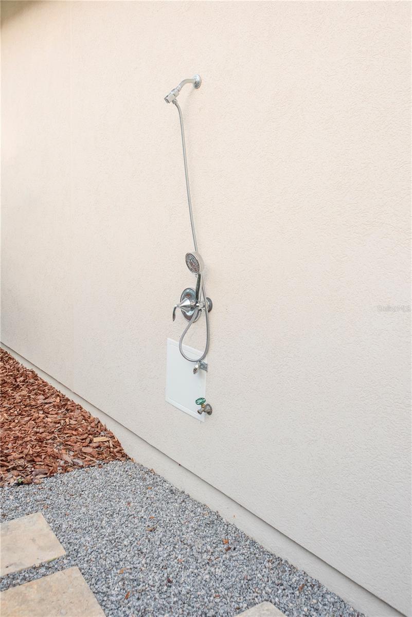 Image 83 of 100 For 3841 69th Avenue