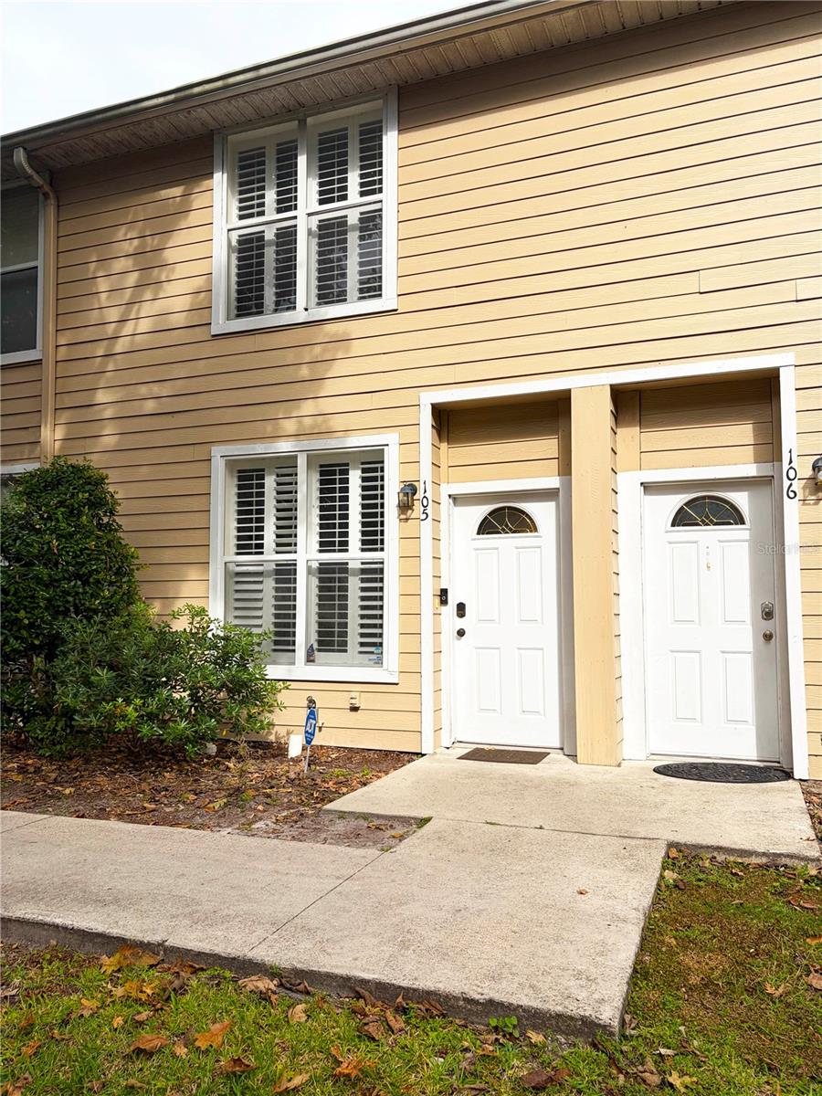 Image 3 of 48 For 3521 30th Way 105