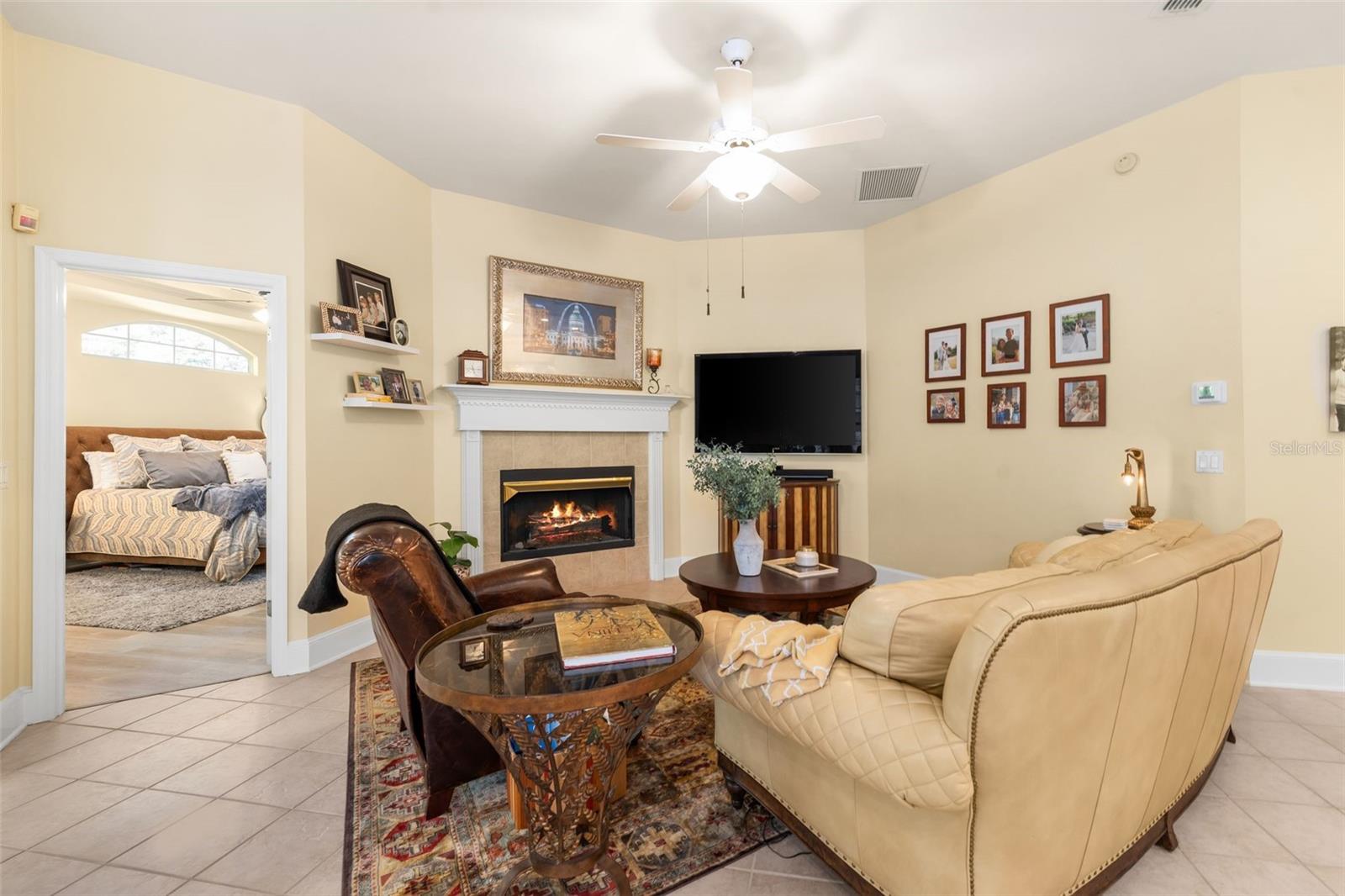 Image 17 of 41 For 10232 52nd Avenue