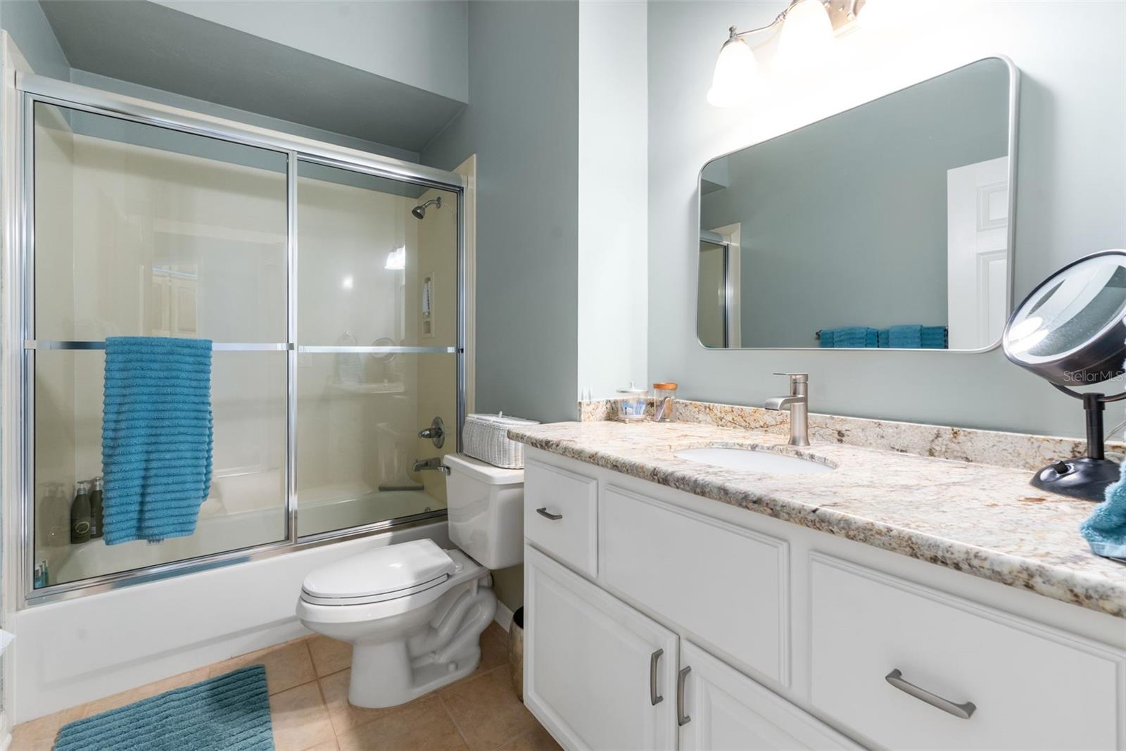 Image 28 of 41 For 10232 52nd Avenue