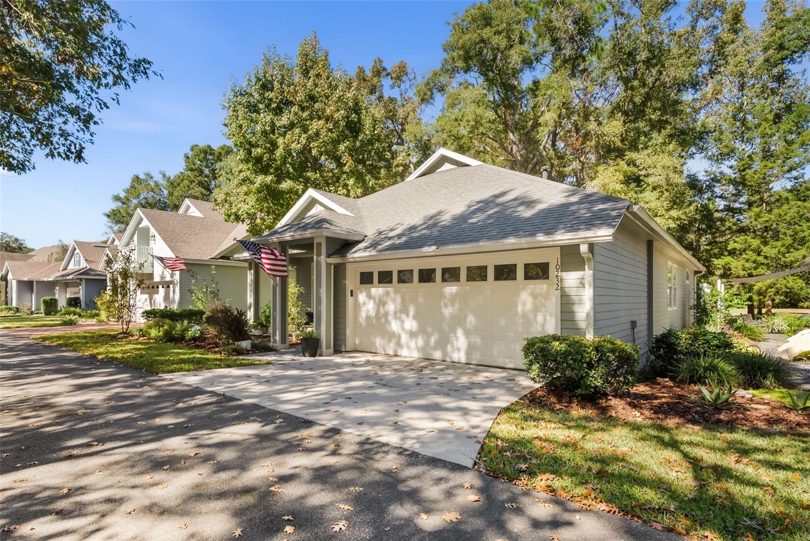 Image 33 of 41 For 10232 52nd Avenue