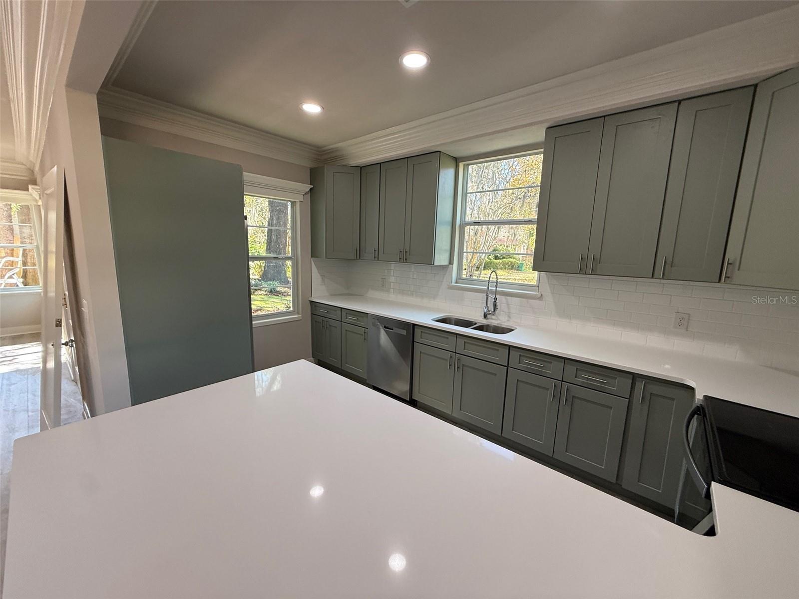 Image 12 of 36 For 1217 4th Street