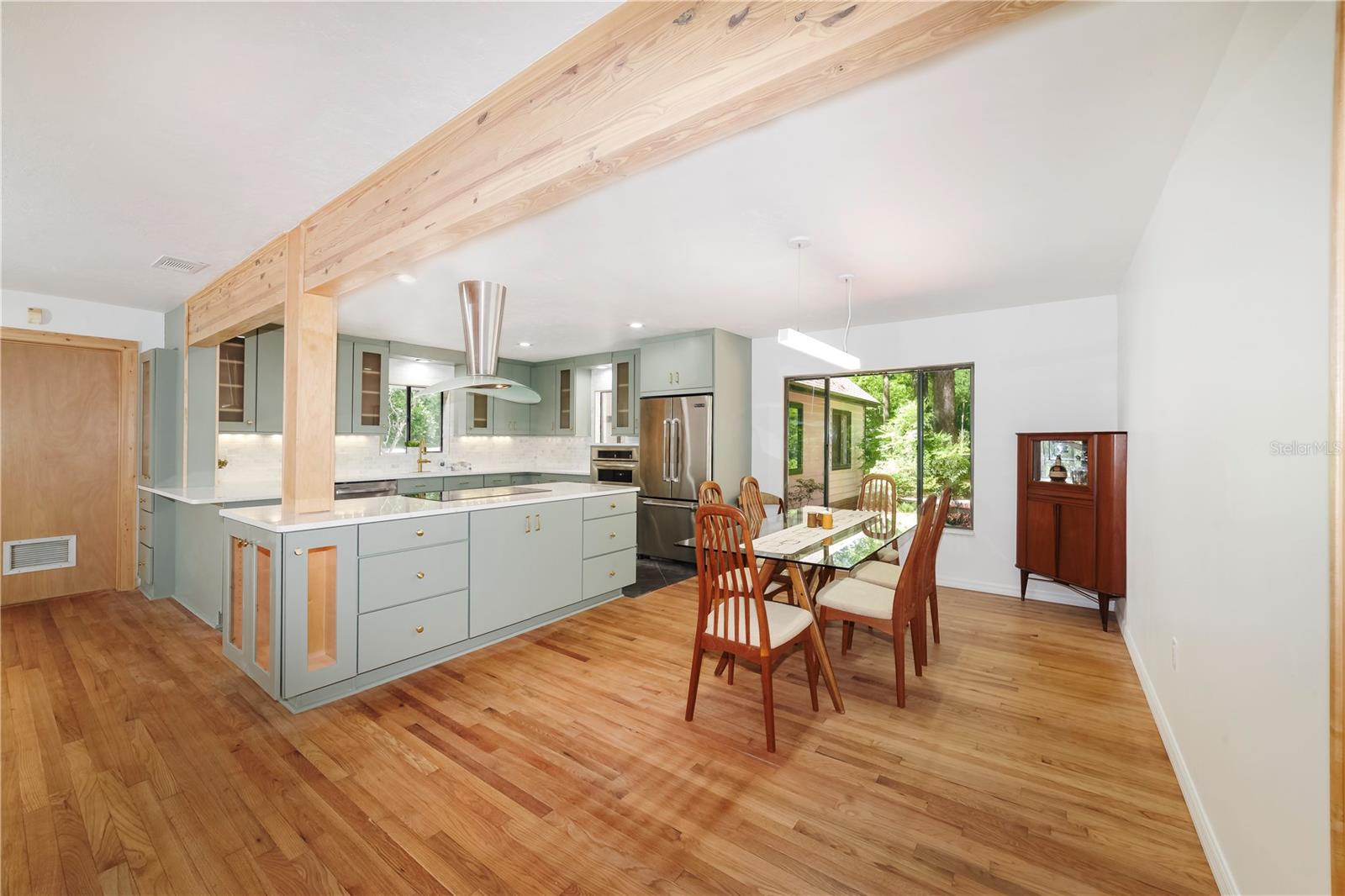 Image 10 of 53 For 5629 97th Street